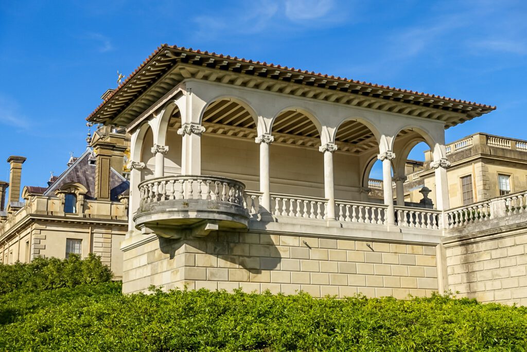 Cliveden House is not only known for it's grand architecture and on-site hotel, but also for the house tours through the film set location. The property is located near Windsor and known for its beautiful stone pillars and golden clock on the building.